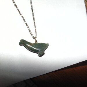 jade  bird pendant